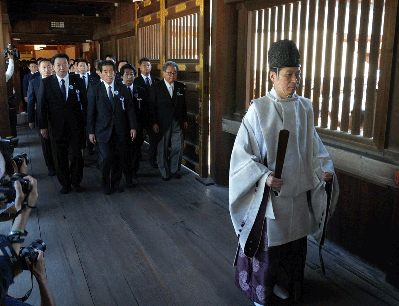 「国会議員の会」の参拝